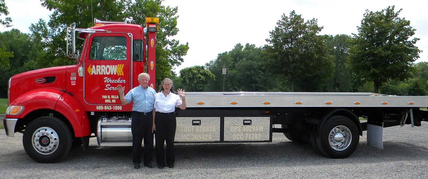 Arrow Wrecker truck